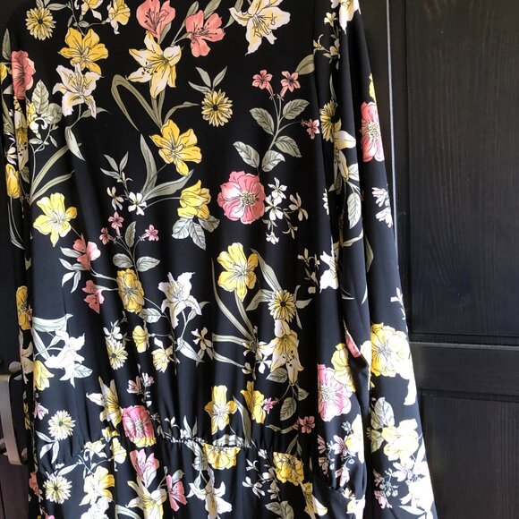 Addition Elle floral body suit - Picture 4 of 9